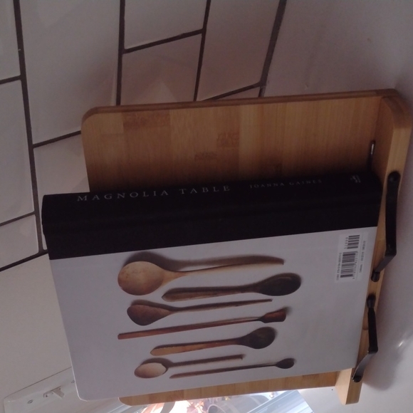 Magnolia Table Cookbook - Picture 5 of 6